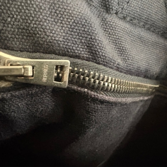 HERMES FOURRE TOUT PM TOTE BAG NAVY/GREEN - AUTHENTIC - Picture 12 of 14